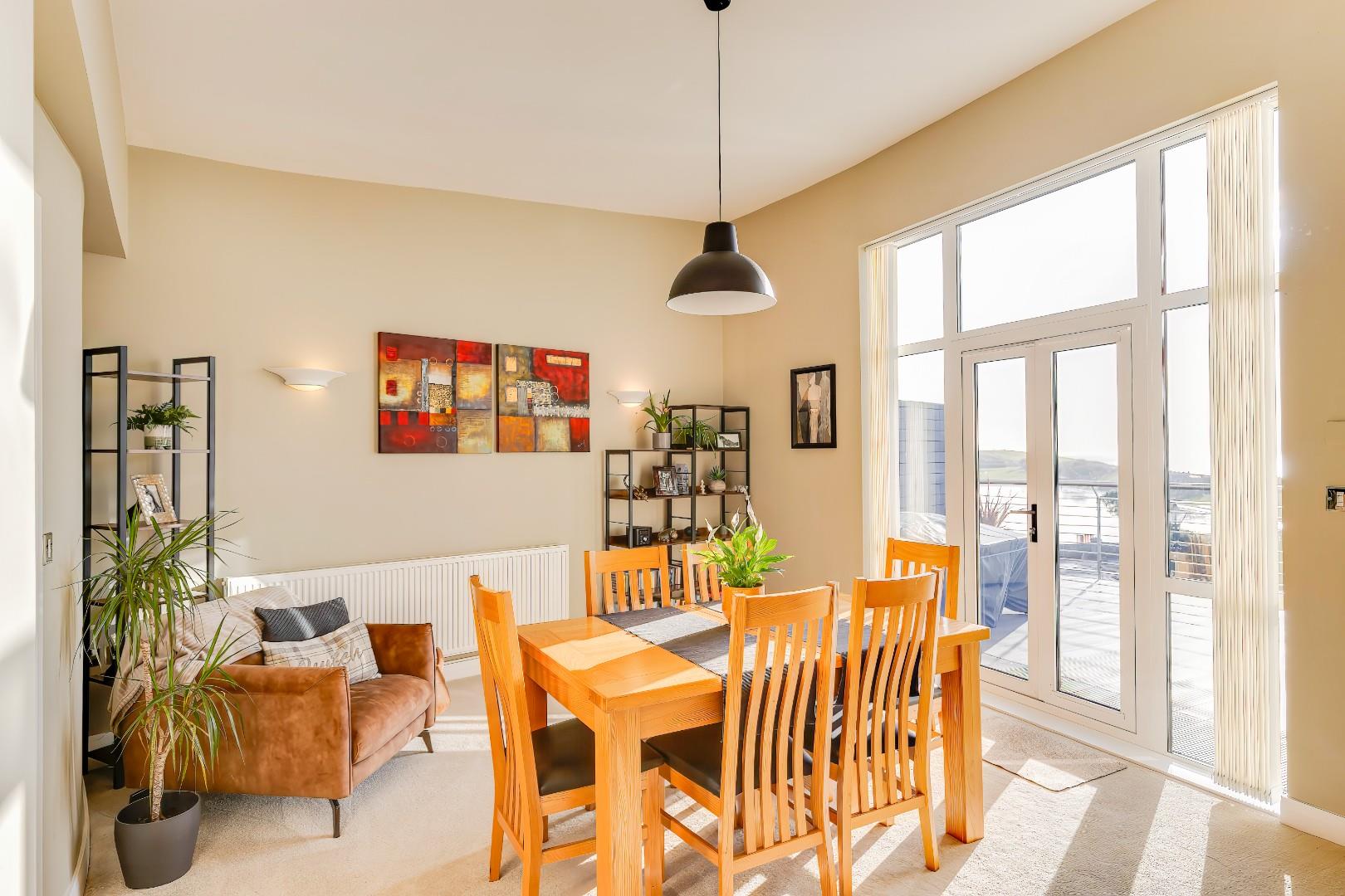 15 Y Cerigos, The Knap, Barry, CF62 6YU